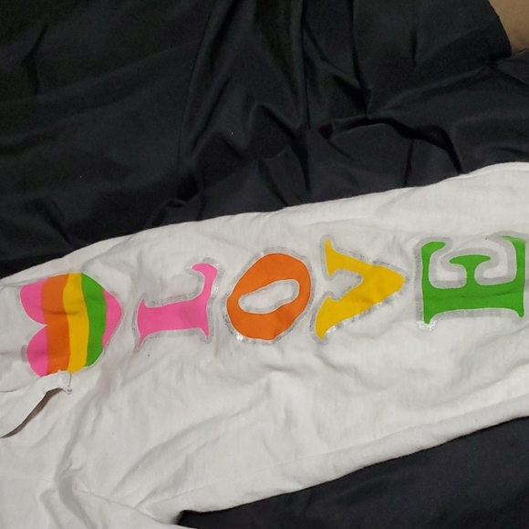 Sweats - Picture 2 of 3